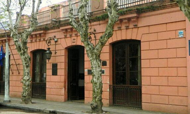Fachada de la casa de Rivera en el departamento de Durazno 