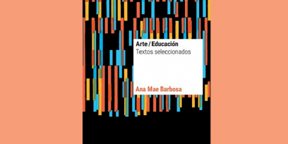 Imagen de la tapa del libro Arte/Educación realizada en fondo negro con la superposición de rectángulos celestes, anaranjados y rojos.