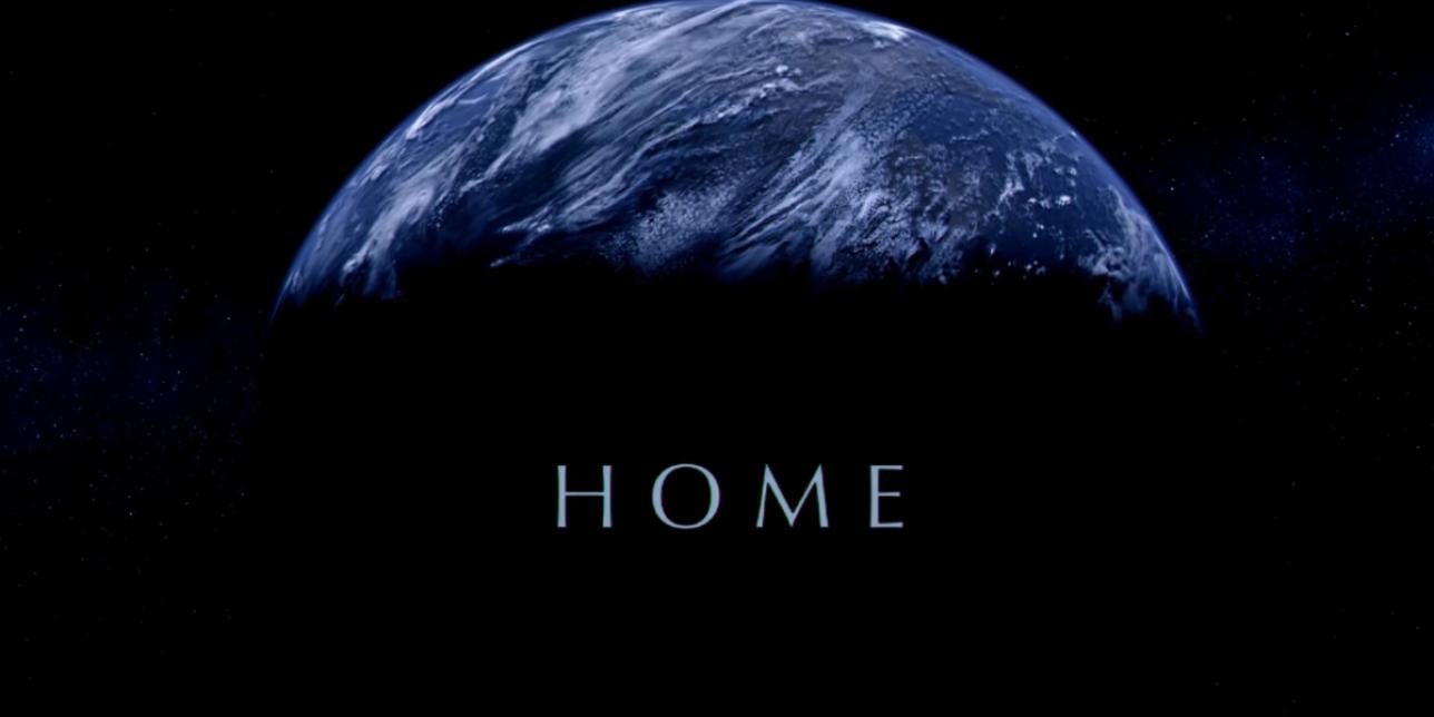 Fotograma de apertura del documental 'Home', que muestra el planeta tierra