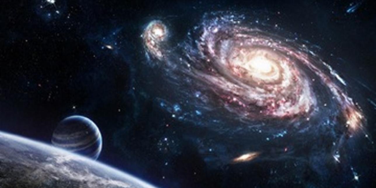 Imagen del espacio, se ve una galaxia así como otros objetos astronómicos.