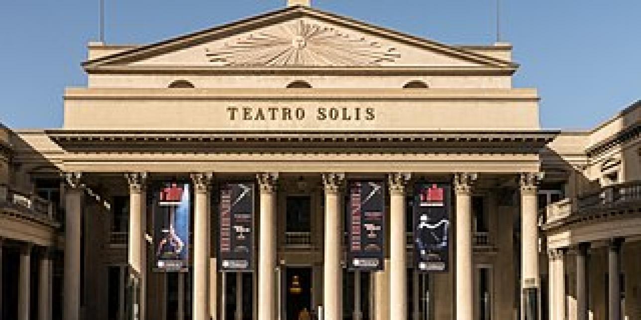 Teatro Solís, sede de la Comedia Nacional uruguaya