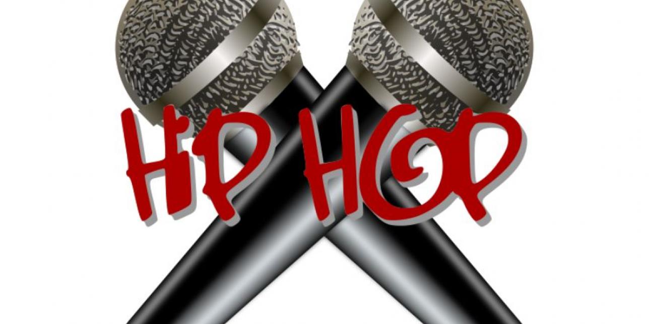 Imagen de dos micrófonos mezclados y la expresión Hip hop en el medio.