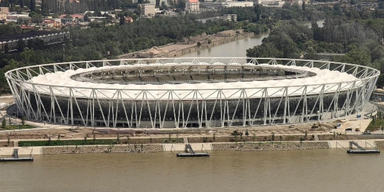 imagen aérea del estadio de atletismo de Budapest
