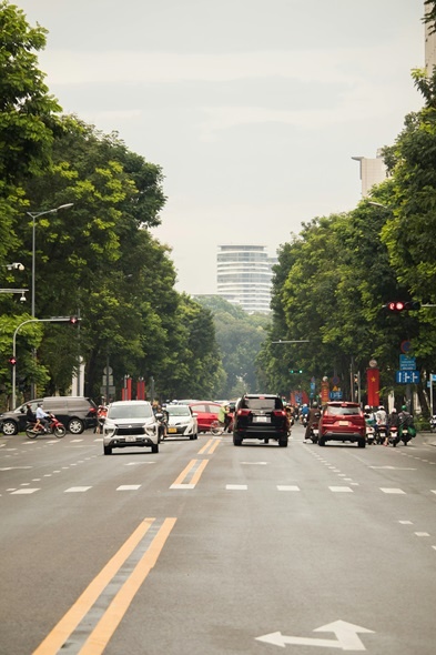 Calle llena de autos