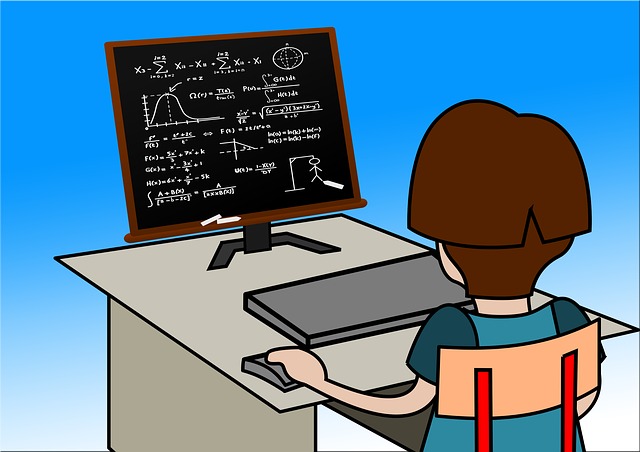 aprender-niña-escuela-escritorio