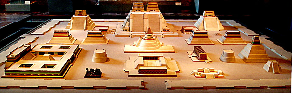 Tenochtitlán era la ciudad azteca (o mexica) que se alzaba donde hoy se encuentra la Ciudad de México. Esta maqueta se encuentra en el Museo Nacional de Antropología de la Ciudad de México.