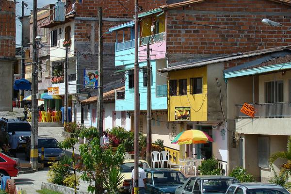 Calle en Antioquía, Colombia.