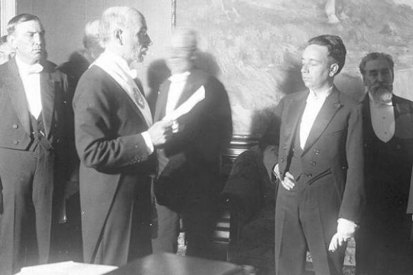 Trasmisión de mando presidencial en el año 1923