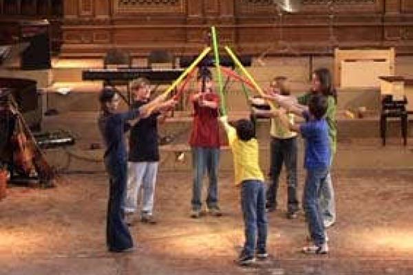 Rítmica con niños (fuente: www.orfitaliano.it)