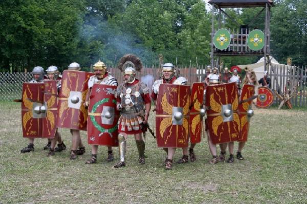Legionarios romanos