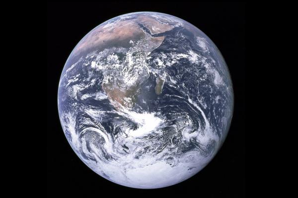 Fotografía de la Tierra desde el espacio