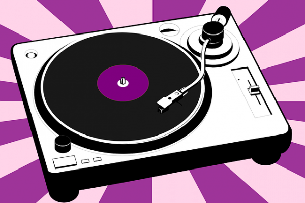 DJ