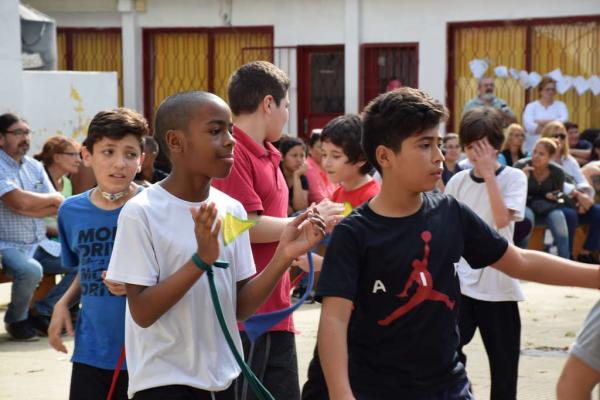 Imagen de niños jugando