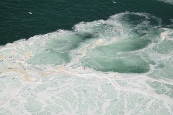 Mar turbulento. Imagen de Pixabay.