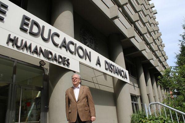 Lorenzo García Aretio
