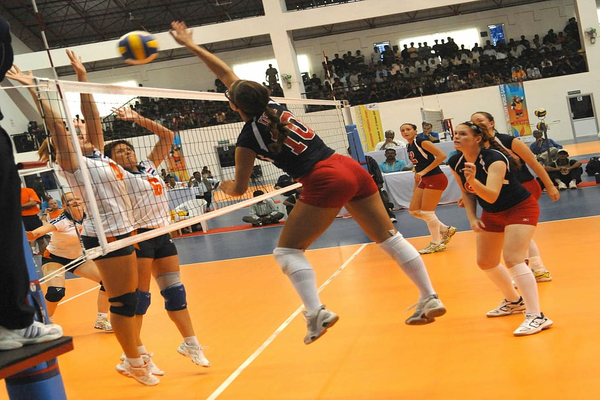 Partido de vóleibol.