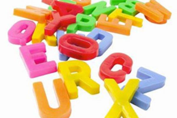 Letras mezcladas.