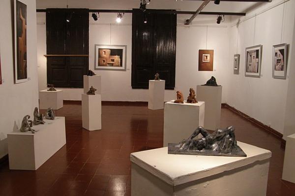 interior de la sala del museo de San José