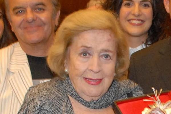 Imagen de China Zorrilla junto a artistas argentinos en la Casa Rosada.