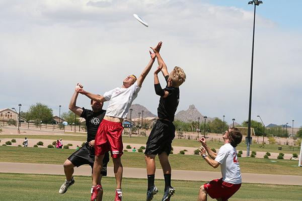 Ultimate frisbee: Historia, características y aspectos reglamentarios