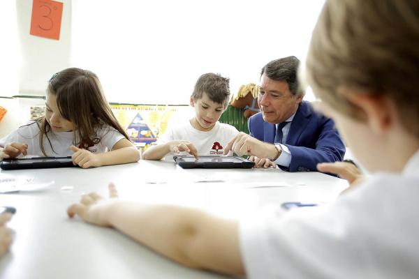 niños con TIC