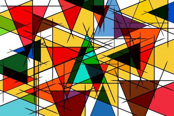 Triángulos coloridos sobre fondo blanco