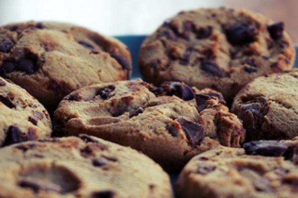 Foto de galletas con chispas de chocolate