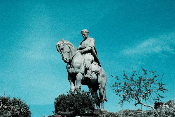 José G. Artigas: el hombre y el prócer