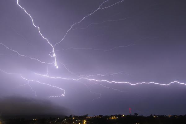 Tormentas, rayos y truenos