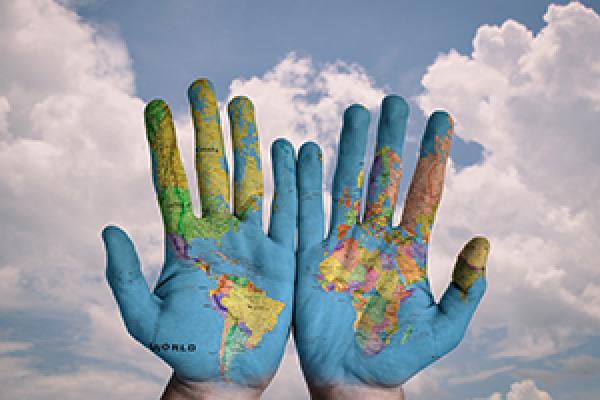 El mundo, ¿cabe en un plano?