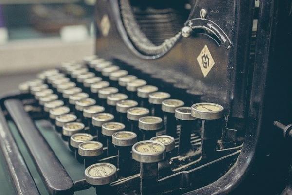 Writing e-mails