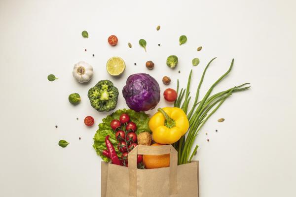 Alimentarse y nutrirse, ¿es lo mismo?