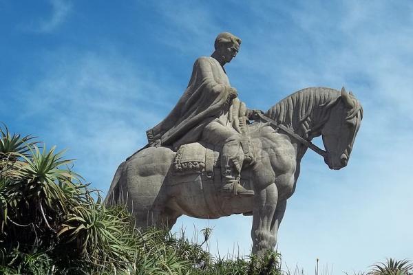La escultura ecuestre