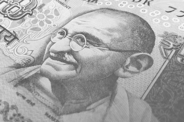 Sin cadenas. Gandhi y la descolonización pacífica