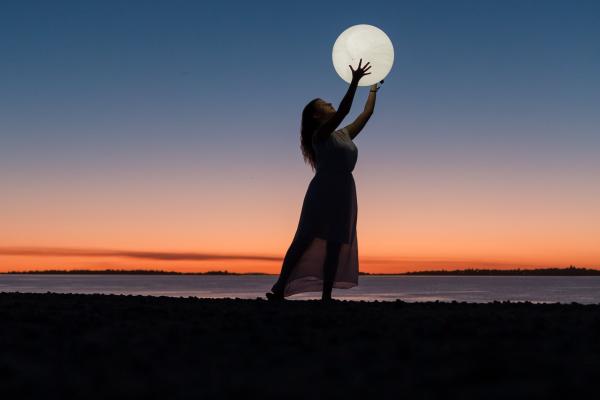 Jugamos aprendiendo sobre la Luna