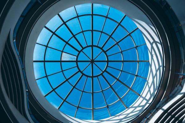 Misión geométrica: El secreto de la simetría axial