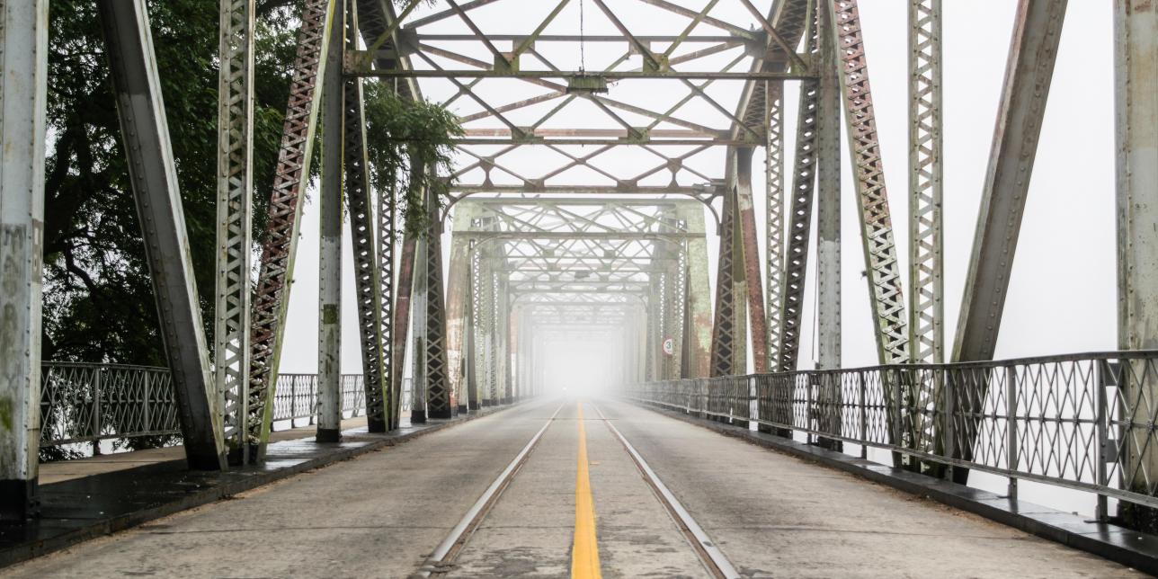 Puente sobre el Río Santa Lucía