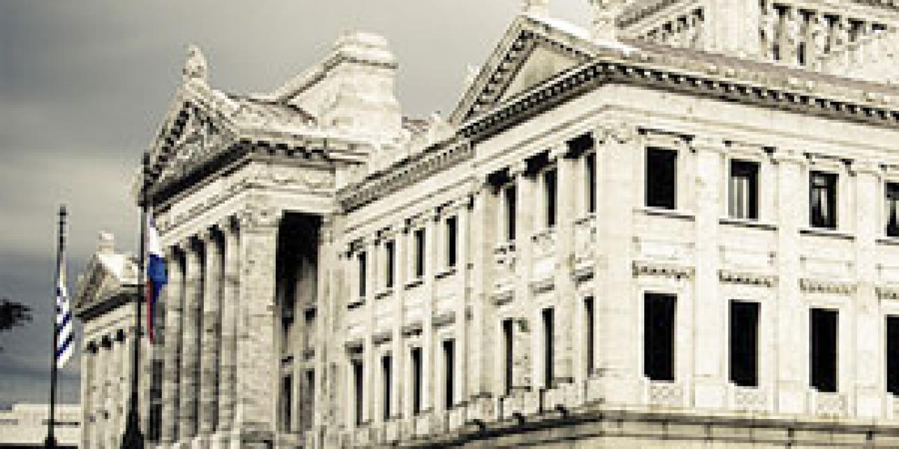 Historia e historias de la construcción del Palacio Legislativo