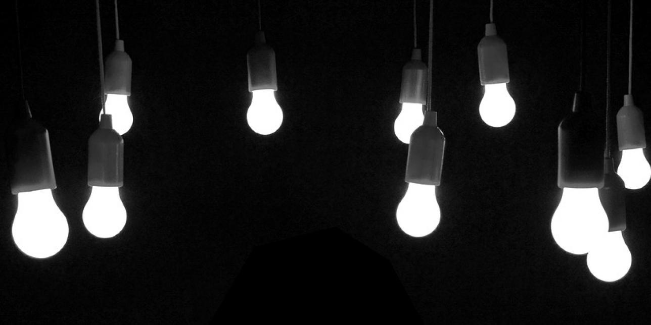 Luz, música, guión