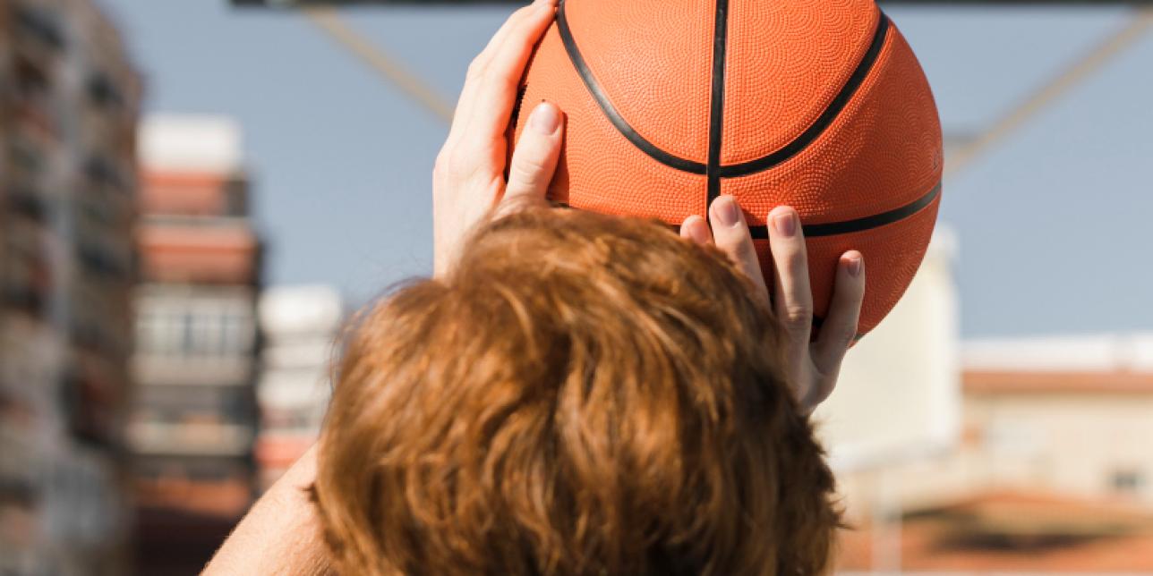 Los deportes colectivos: El básquetbol