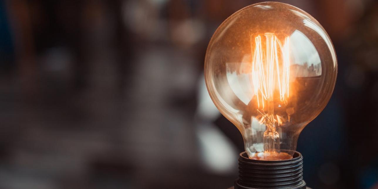 La ley de OHM aplicada a un circuito eléctrico simple